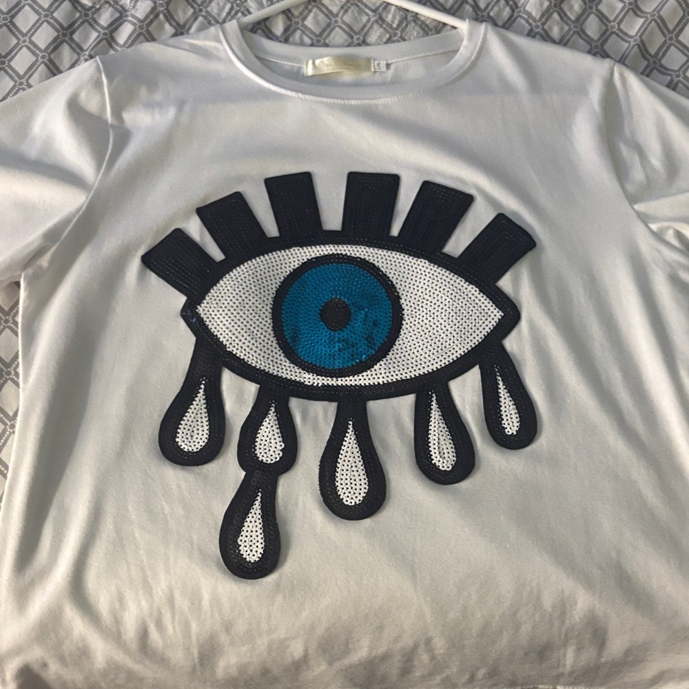 White Sequin Eye Graphic Tee with Blue Accent